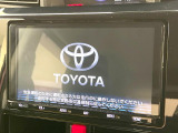 【純正ナビ】人気の純正ナビを装備しております。ナビの使いやすさはもちろん、オーディオ機能も充実!キャンプや旅行はもちろん、通勤や買い物など普段のドライブも楽しくなるはず♪