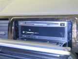 CD、DVDの再生ができます。