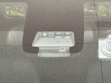 【トヨタセーフティセンス】走行中に前方の車両等を認識し、衝突しそうな時は警報とブレーキで衝突回避と被害軽減をアシスト。より安全にドライブをお楽しみいただけます。