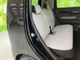 シンプルで使いやすいインパネ周り。運転に集中できる、機能的な空間設計です。快適なカーライフをサポートします。