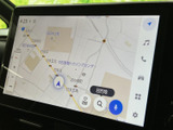 高精細な地図表示で、道に迷う心配はありません。周辺情報もわかりやすく表示され、スムーズなナビゲーションをサポートします。