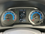 視認性の高いメーター類は、運転に必要な情報をドライバーへ的確に伝達し、運転するたびに気分を高めてくれます。