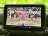 停車中にテレビや動画を楽しめるので、休憩時間も快適に過ごせます。家族や友人と一緒に、ドライブの思い出を共有できますね。