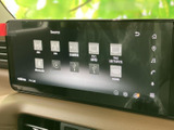 AM/FMはもちろん、Bluetooth接続やUSB再生にも対応。お好みの音楽を車内で手軽にお楽しみいただけます。
