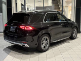 メルセデス・ベンツの定める厳しい基準をクリアしたお車のみをご案内させて頂きます。納車前整備はメーカー規定に基づき100項目以上にも及ぶ点検を熟練のメカニックによって行いご納車させて頂きます。
