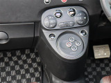 ◆LIBERALAは、輸入車選びの新たなスタイルを提案するインポート・セレクト・ブランドです。オーナー様となる方がクルマから直接感じる感性を第一にした、最良の一台との出会いをコーディネートいたします。