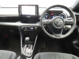 ぜひ展示車の運転席に座ってみてください。