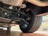 お車を安心してお乗りいただく為には、足回りの定期点検が欠かせません。サービスサポート(有償保証)では無料点検もご提供しており、安心のカーライフをお過ごしいただけるサポート体制が整っています。