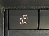 【パワースライドドア】スマートキーや運転席のスイッチでスライドドアの開閉が可能♪電動だから力を入れてドアを開ける必要が無く、小さいお子様でも、重い荷物を持っている時もラクに開け閉めできます♪