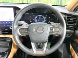 【レーダークルーズコントロール】高速道路での長距離走行が楽に!!自動で速度を保つクルーズコントロールが、衝突軽減システムと連携し、前方の車両を感知して車間を保つように速度調節してくれます!!