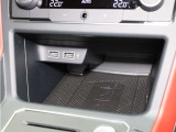 ■Qi規格ワイヤレス充電