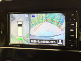 【フリップダウンモニター】大画面モニターで後席でもエンタメをお楽しみいただけます。小さなお子様にも大人気の装備です♪