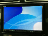 停車中にTV番組や映像を楽しめます。休憩時間や待ち時間に、リラックスした時間を過ごせるでしょう。