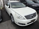 ◆LIBERALAは、輸入車選びの新たなスタイルを提案するインポート・セレクト・ブランドです。オーナー様となる方がクルマから直接感じる感性を第一にした、最良の一台との出会いをコーディネートいたします。