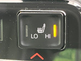 【シートヒーター】寒い日に重宝するシートヒーター!エアコンより早く温まってくれるので寒がりの人も安心ですね♪エアコンの温風は乾燥するから苦手、という方にもをおすすめです。