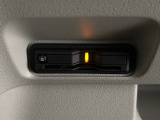 有料道路のレーン通過に便利なETC2.0車載器を装着しています。ご利用にはセットアップが必要となります。