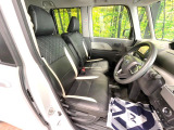 運転席シート廻りは使用感も少なく、良好な状態となっています。丁寧に使われていたことがよくわかりますね。