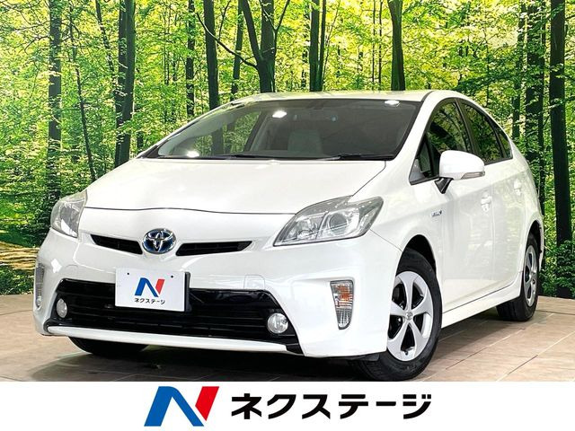 トヨタ プリウス 