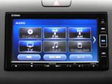 ★オーディオ画面★DVD/CD再生・FM/AMラジオ・TV・Music Rackなどの機能がございます。また、iPod接続で手軽に音楽を楽しむことも可能です!