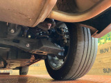 お車を安心してお乗りいただく為には、足回りの定期点検が欠かせません。サービスサポート(有償保証)では無料点検もご提供しており、安心のカーライフをお過ごしいただけるサポート体制が整っています。