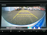バックモニター付きで、狭い場所での駐車も安心。周囲の状況を把握しやすいため、安全な運転をサポートします。
