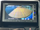狭い場所での駐車も安心のバックモニターを搭載。後方の状況をわかりやすく確認でき、安全な運転をサポートします。
