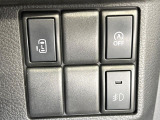 【パワースライドドア】スマートキーや運転席のスイッチでスライドドアの開閉が可能♪電動だから力を入れてドアを開ける必要が無く、小さいお子様でも、重い荷物を持っている時もラクに開け閉めできます♪