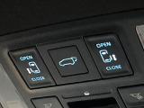 【パワーバックドア】スマートキーや運転席のボタンを押すだけでリアゲートが自動で開閉します!荷物を持っている時や、高い位置にあるバックドアを閉める際に便利な機能です♪