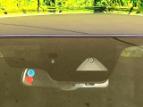 【スマートシティブレーキサポート】低速走行中に前方の車両等を認識し、衝突しそうな時は警報とブレーキで衝突回避と被害軽減をアシスト。より安全にドライブをお楽しみいただけます。