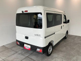 お客様にぴったりなおクルマをお選びいただけますように様々な展示車をご用意致しております!ダイハツの軽自動車だけではなく、他メーカー車やコンパクトカー・ミニバンなども数多く取り揃えております!