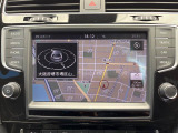 ●純正ナビ:一体感のあるナビは、高級感ある車内を演出してくれます。オーディオ機能も充実しておりますので、運転もより楽しめます♪
