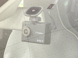 【ドライブレコーダー】ドライブレコーダー装備!走行中はもちろん、あおり運転や事故に遭遇した際、映像で記録し、万一のリスクに備えます。※記録用SDカードはお客様ご自身でご準備いただく必要があります。