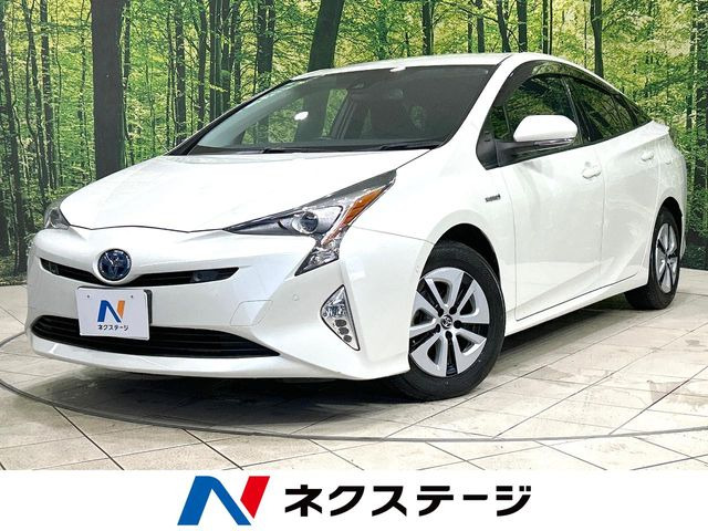 トヨタ プリウス 
