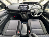 セレナ 1.2 e-POWER ハイウェイスターV 