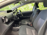 運転席からの視界は広く、運転操作もスムーズ。ステアリングやペダルの配置も最適で、運転しやすい一台です。