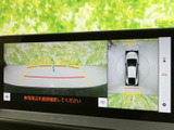 駐車時の安全性を高めるバックモニター。狭い場所でも、後方の状況を把握しやすく、スムーズな駐車操作をサポートします。初心者にもおすすめです。