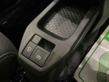 ご覧いただくタイミングによっては、掲載中の車両でも商談が入っていたり、更新・反映の時差があるため売約済みになっている場合がございます。