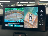 【マルチビューカメラシステム】専用のカメラにより、上から見下ろしたような視点で360度クルマの周囲を確認することができます☆死角部分も確認しやすく、狭い場所での切り返しや駐車もスムーズに行えます。
