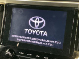 【純正9型ナビ】人気の純正ナビを装備。オーディオ機能も充実しており、Bluetooth接続すればお持ちのスマホやMP3プレイヤーの音楽を再生可能!毎日の運転がさらに楽しくなります!