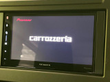 【ディスプレイオーディオ】お手持ちのスマートフォンとの連携で、ナビや音楽再生など各種アプリを使用可能。スマホに近い感覚でお使いいただけます♪