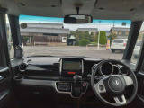 広々とした運転席です!
