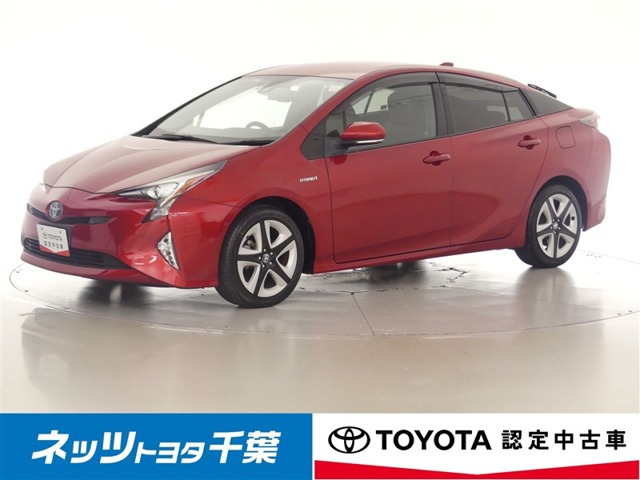 トヨタ プリウス 