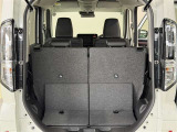荷室はシートアレンジを行うことで広い荷室にすることが可能です 様々なシーンで活躍できますね