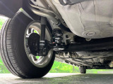 お車を安心してお乗りいただく為には、足回りの定期点検が欠かせません。サービスサポート(有償保証)では無料点検もご提供しており、安心のカーライフをお過ごしいただけるサポート体制が整っています。