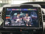 鮮明な画面で、目的地までスムーズなナビゲーションをサポート。道案内で不安な運転も安心に変えてくれます。長距離ドライブも快適に。