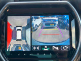メーカーオプション9インチ全方位モニタでとても見やすいです。