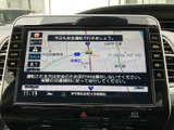 運転をサポートする情報を分かりやすく表示。安全運転を支援する機能が満載で、安心して運転に集中できます。