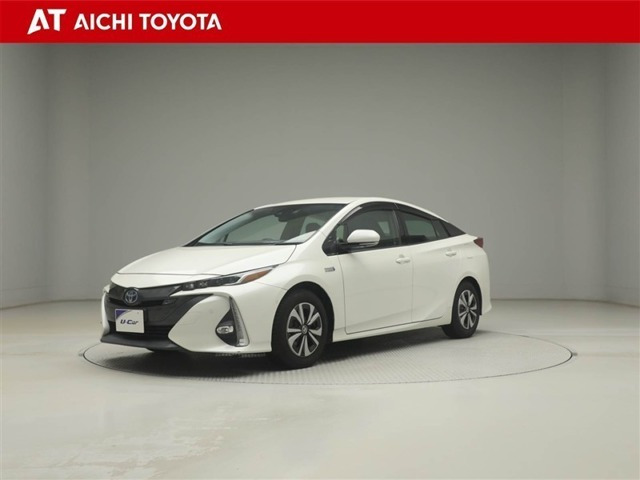 トヨタ プリウスPHV 