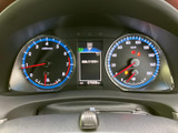 視認性の高いメーター類が、運転に必要な情報を的確にお知らせ。落ち着いた空間で運転に集中できます。