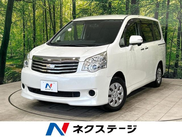 トヨタ ノア 